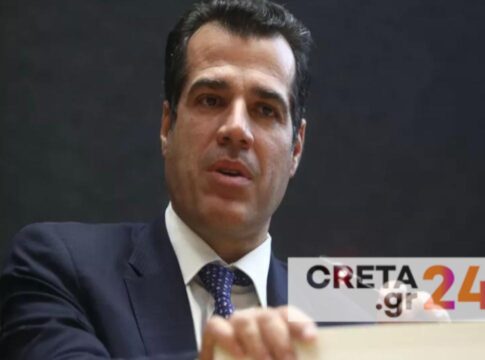 Πλεύρης: Οι μετανάστες ενημερώνονταν με SMS για το «ασφαλές κανάλι της Κρήτης»