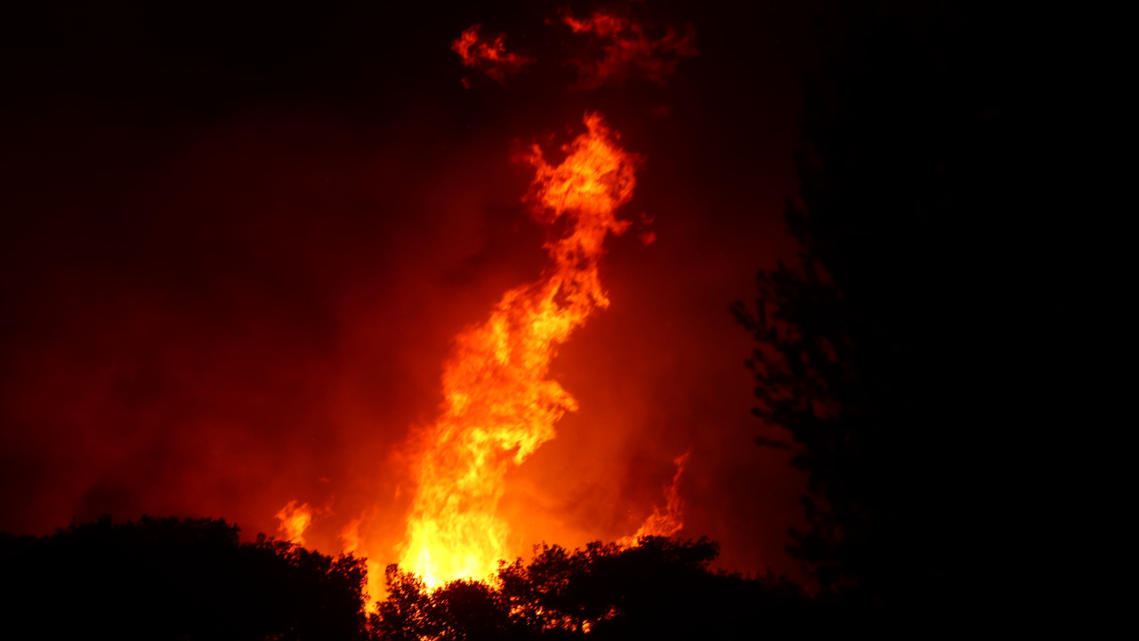 Πρέβεζα: Οριοθετήθηκαν οι πυρκαγιές σε Καστροσυκιά και Στεφάνη