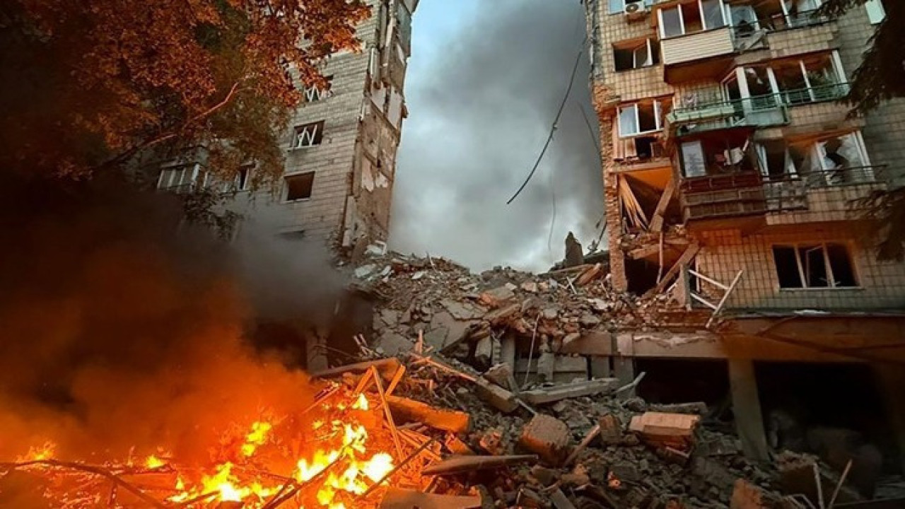 Ρωσία: Νέοι βομβαρδισμοί στην Ουκρανία, εκρήξεις από το Κίεβο ως τη Λβιβ