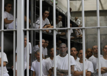 Σαλβαδόρ: Η κυβέρνηση διαβεβαιώνει πως εξάρθρωσε τις συμμορίες