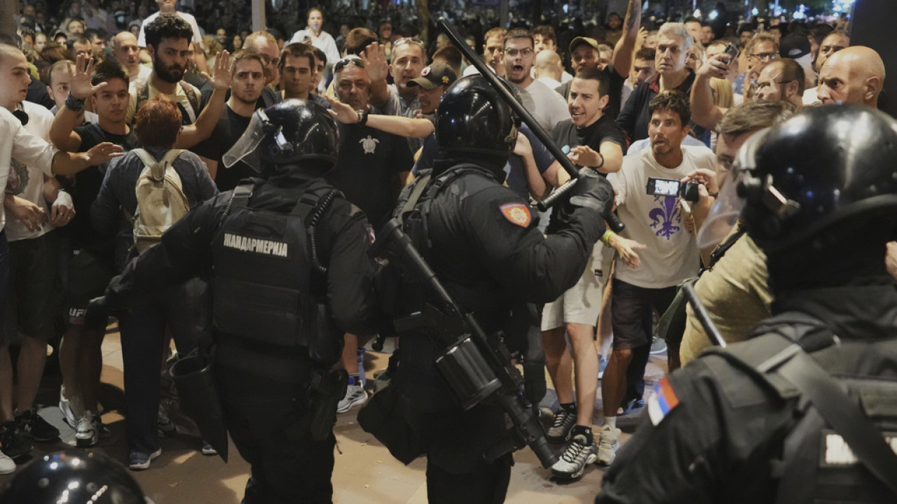 Σερβία: Νέες αντικυβερνητικές διαδηλώσεις κι επεισόδια