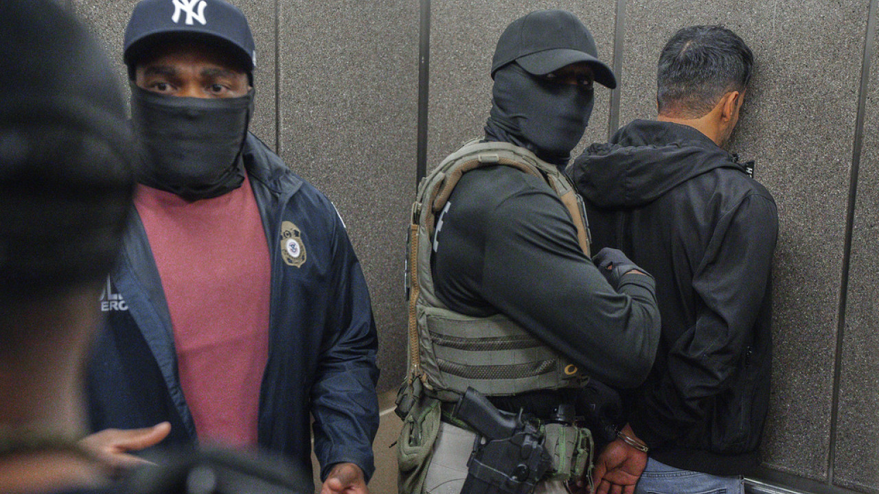 Στέιτ Ντιπάρτμεντ: Στο μικροσκόπιο 55 εκατ. βίζες στις ΗΠΑ