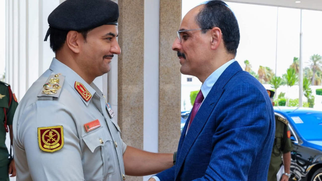 Στη Βεγγάζη τουρκική στρατιωτική αποστολή και ο αρχηγός της ΜΙΤ