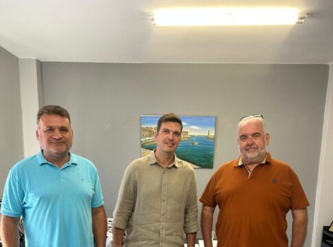 Συνάντηση Αλέξανδρου Μαρκογιαννάκη με προεδρείο ΟΕΝΒΕΧ