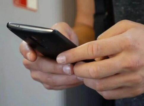 Τέσσερις συλλήψεις για τηλεφωνικές απάτες στο Ηράκλειο – Ξεπερνά τις 82.000 ευρώ η λεία σε χρήματα και κοσμήματα