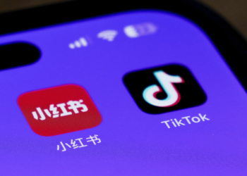 TikTok: Αναστέλλει προσωρινά τη λειτουργία ζωντανής μετάδοσης στην Ινδονησία