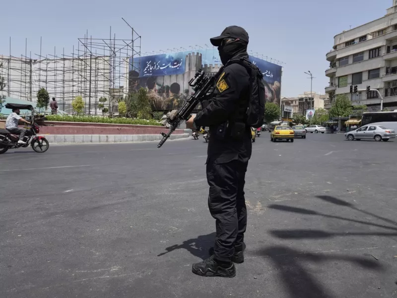 Φρουροί της Επανάστασης