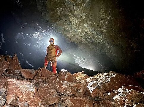 Ξεκινά η διεθνής σπηλαιολογική αποστολή «Στέρνες 2025» στα Λευκά Όρη