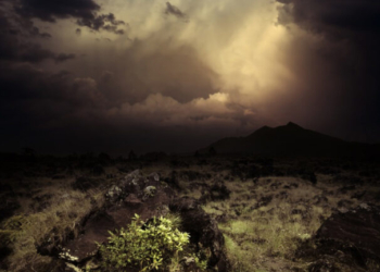 Ξηρές καταιγίδες - πυρκαγιές: Το επικίνδυνο καιρικό φαινόμενο