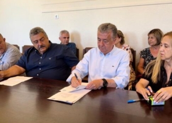 Υπογράφηκε από τον Περιφερειάρχη Κρήτης το Πλάτανος-Σφηνάρι έργο 20 εκατ. ευρώ