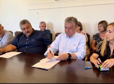 Υπογράφηκε από τον Περιφερειάρχη Κρήτης το Πλάτανος-Σφηνάρι έργο 20 εκατ. ευρώ