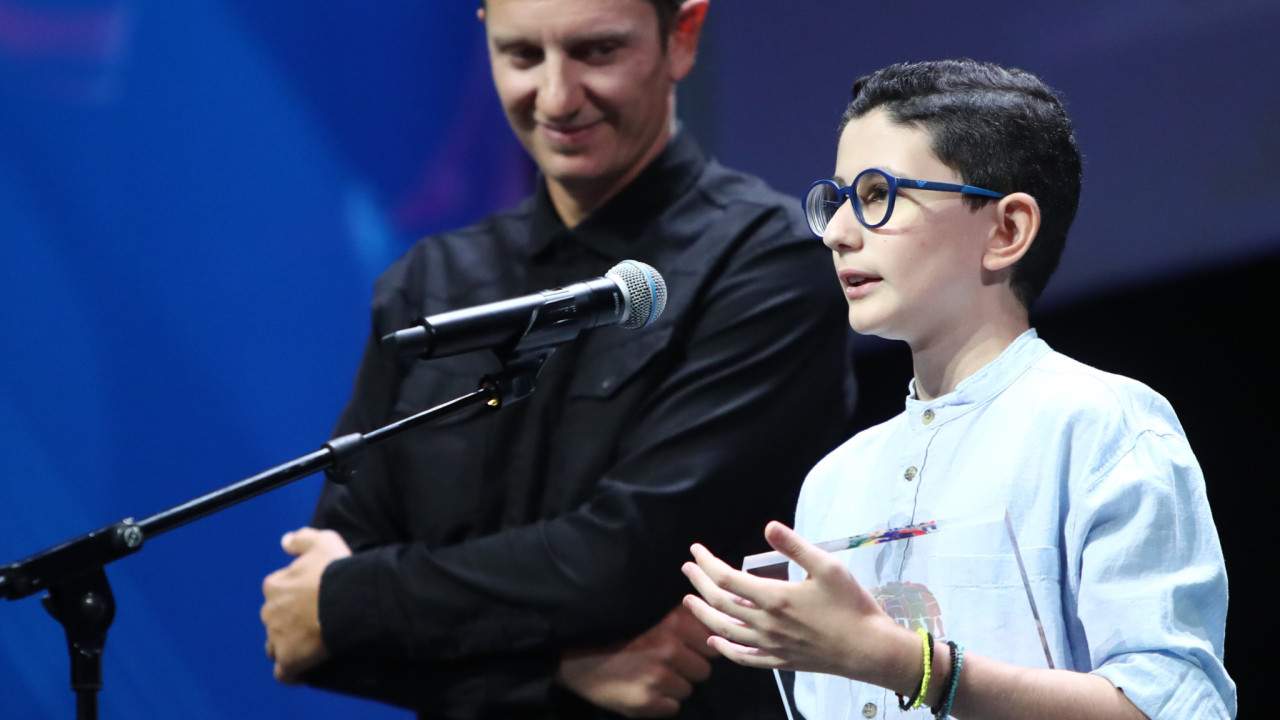 ΑΕΚ: Η επίσκεψη του μικρού Μιχαήλ Πάνου στα Σπάτα