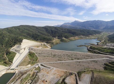Ανοίγει ξανά η στρόφιγγα του Αποσελέμη – Πότε θα φτάσει το νερό στο Ηράκλειο