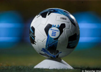 Αθλητικές μεταδόσεις: Πού θα δείτε το Λεβαδειακός – ΟΦΗ και το ντέρμπι Παναθηναϊκός – Ολυμπιακός