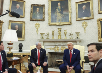 Axios: Ο Τραμπ θα πιέσει τον Νετανιάχου να υπογράψει ειρήνη για τη Γάζα
