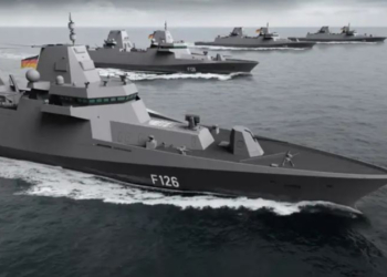 Bloomberg: Κρίση σε ναυπηγική εταιρεία του ΝΑΤΟ πλήττει τις προσπάθειες επανεξοπλισμού της Ευρώπης