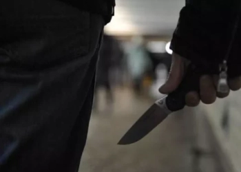 Χανιά: Βγήκε μαχαίρι σε συμπλοκή στο κέντρο – Eνας τραυματίας