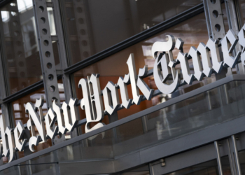 Διευθύνουσα σύμβουλος των New York Times: Ο Τραμπ αναπτύσσει ένα εγχειρίδιο κατά του Τύπου