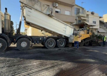 Δήμος Ηρακλείου: Σε εξέλιξη το πρόγραμμα ασφαλτοστρώσεων στη Νέα Αλικαρνασσό