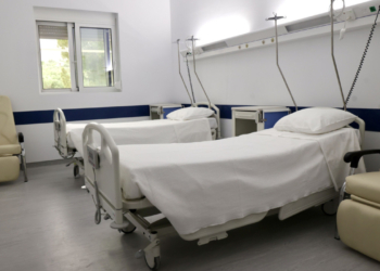 ECDC: Ο μύκητας C. auris εξαπλώνεται ραγδαία στα νοσοκομεία της Ευρώπης