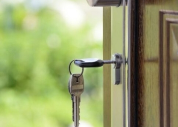 Εκτός ελέγχου η παράνομη βραχυχρόνια μίσθωση στην Κρήτη