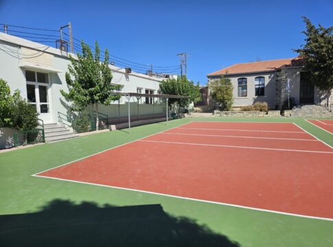 Έτοιμο να υποδεχθεί τους μαθητές το αναβαθμισμένο Δημοτικό Σχολείο Αγίας Βαρβάρας