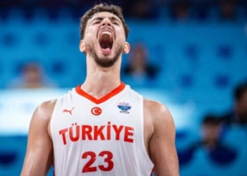 Eurobasket 2025: Από που προέρχεται η φράση που πόσταρε ο Σεγκούν και προκάλεσε αντιδράσεις