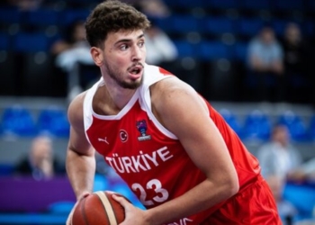 Eurobasket 2025: Η Τουρκία στα ημιτελικά – Περιμένει Ελλάδα ή Λιθουανία