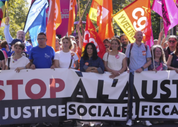 Γαλλία: Με νέες απεργιακές κινητοποιήσεις απειλούν τον Λεκορνί τα συνδικάτα