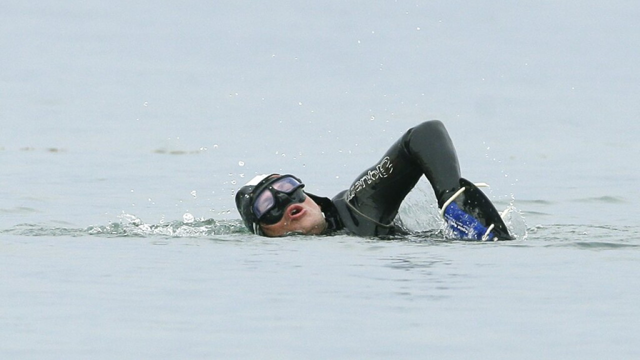 Γαλλικό ζευγάρι σχεδιάζει μία τρίμηνη κολυμβητική σκυταλοδρομία στον Ατλαντικό