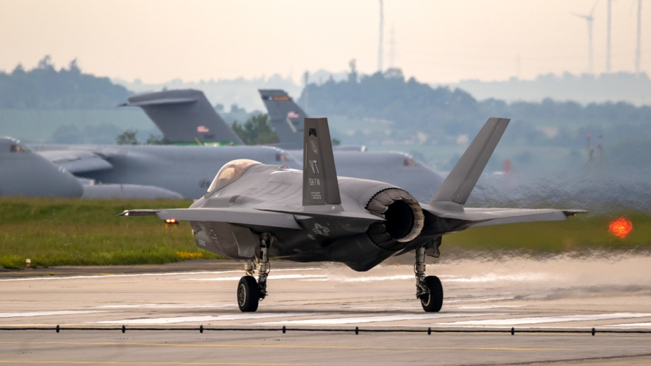 Γερμανία: Η Bundeswehr προμηθεύεται 400 πυραύλους αέρος-αέρος για τον εξοπλισμό των F-35 της