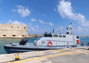 Ηράκλειο: Με ένα νέο υπερσύγρονο σκάφος ενισχύθηκε το Λιμενικό – Που θα επιχειρεί