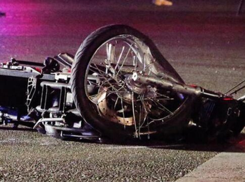 Ηράκλειο: Νεκρή 23χρονη μετά από σύγκρουση δίκυκλων