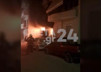 Ηράκλειο: Βίντεο ντοκουμέντο από τη φωτιά στο αυτοκίνητο – Σοκαριστικές μαρτυρίες κατοίκων της πολυκατοικίας που εκκενώθηκε