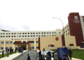 Καταγγελία στον ΣΚΑΪ: «Εδώ και 3 χρόνια προσπαθώ να κλείσω ραντεβού στο νοσοκομείο Χανίων» - Τι απαντά ο Γεωργιάδης