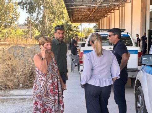 «Κεραυνοί» Σημανδηράκη προς τα Υπουργεία για το μεταναστευτικό: «Aσυνεννοησία και μπάχαλο!»