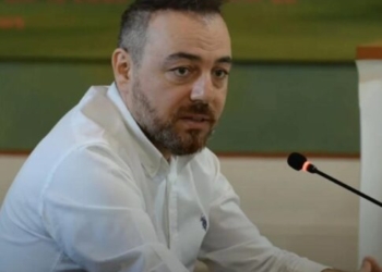 Κοινοβουλευτική παρέμβαση για τα ΣΥΠΟΘΑ και τα Συμβούλια Αρχιτεκτονικής από τον Φραγκίσκο Παρασύρη