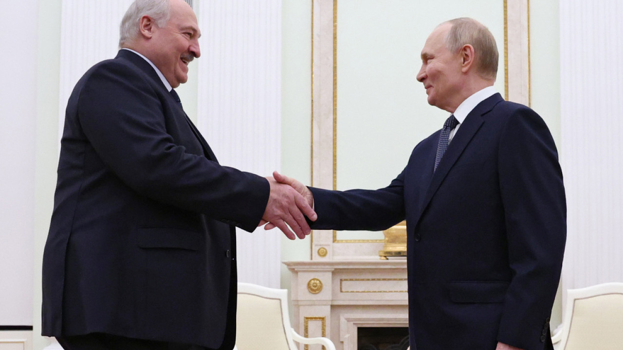 Λουκασένκο: Μπορούμε να τροφοδοτούμε με πυρηνική ενέργεια τμήματα της Ουκρανίας που ελέγχονται από τη Ρωσία