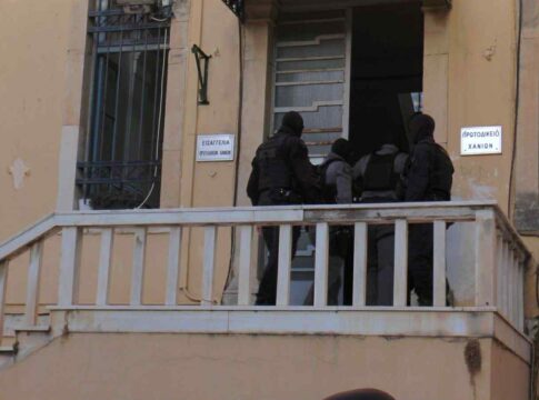 Μαφία της Κρήτης: Από εκβιασμούς σε Ηγούμενο, μέχρι παρεμβάσεις για πλαστό πτυχίο σε σχολή του Ηρακλείου!