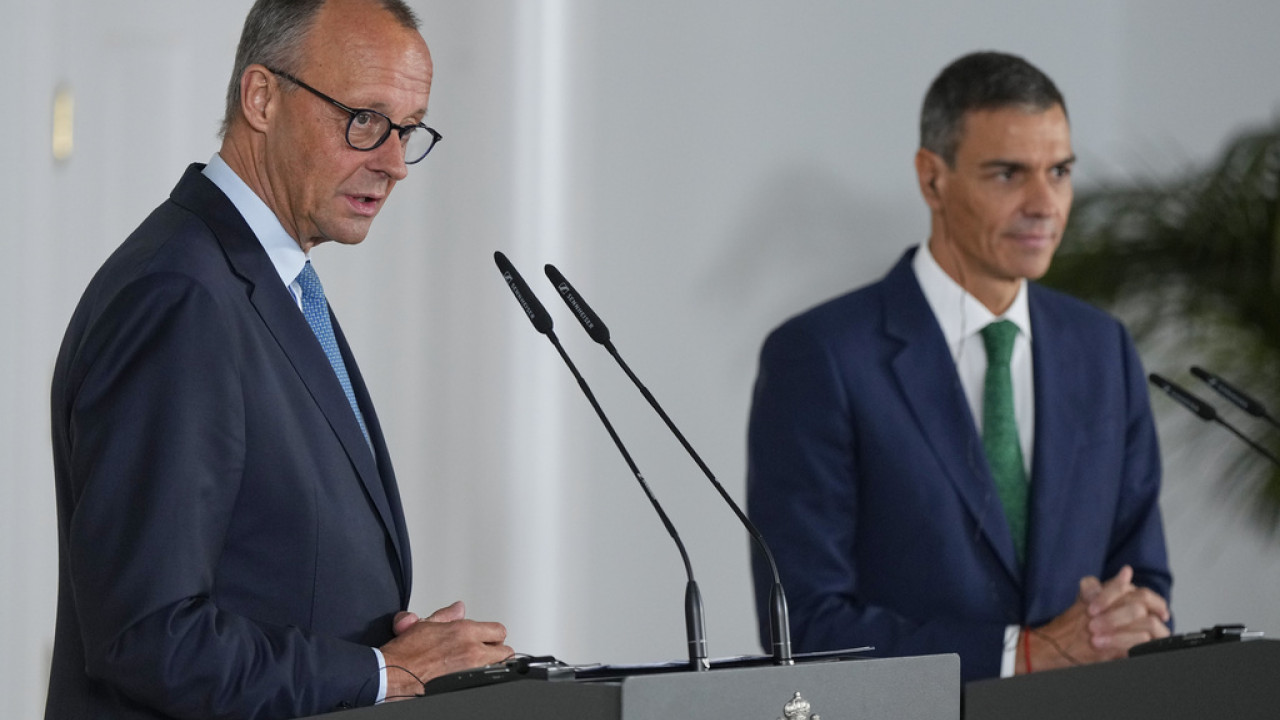 Μερτς: Γερμανία και Ισπανία θα «προσπαθήσουν να εξευρευθεί λύση ως το τέλος του 2025» όσον αφορά το ευρωπαϊκό μαχητικό SCAF