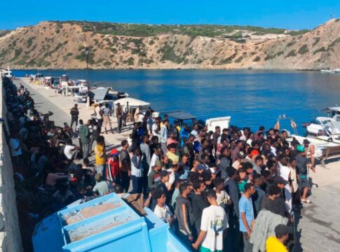 Μεταναστευτικό: Εκτός ορίου η κατάσταση σε Χανιά και Γαύδο – Δείτε εικόνες και βίντεο