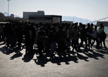 Μεταναστευτικό: Νέο μπαράζ αφίξεων στη Γαύδο - Πάνω από 275 άτομα μέσα σε λίγες ώρες