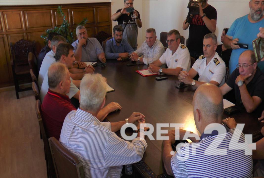 «Βέλη» στα Υπουργεία από τοπικούς φορείς για το μεταναστευτικό – «Ακατάλληλη η Αγυιά», η πρόταση για νέο χώρο