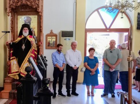 Ο Δήμαρχος Ηρακλείου Αλέξης Καλοκαιρινός στον εορτασμό της Ύψωσης του Τιμίου Σταυρού στον Εσταυρωμένο