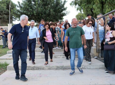 Ο Δήμαρχος Ηρακλείου στη ξενάγηση στην Πύλη Σαμπιονάρα, στο πλαίσιο του 2ου Φεστιβάλ των Τειχών