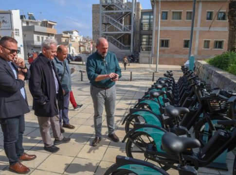 Ο Δήμος Ηρακλείου επιβεβαιώνει το creta24 και αποσύρει τα ηλεκτρικά ποδήλατα