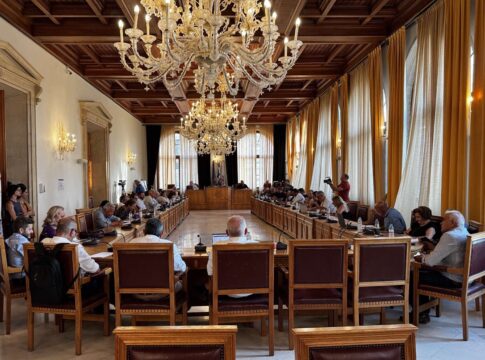 Ο Δήμος Ηρακλείου στο πλευρό του Δήμου Καισαριανής