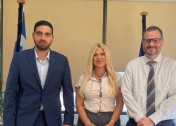 Ο Κωνσταντίνος Κεφαλογιάννης στον Υφυπουργό Περιβάλλοντος και Ενέργειας, Νίκο Τσάφο