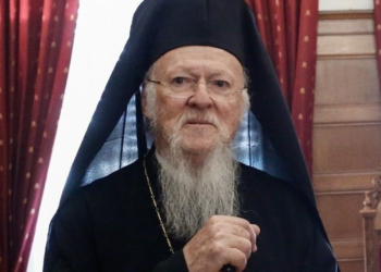 Ο Οικουμενικός Πατριάρχης Βαρθολομαίος στο Καπιτώλιο με υποδοχή Μάικ Τζόνσον