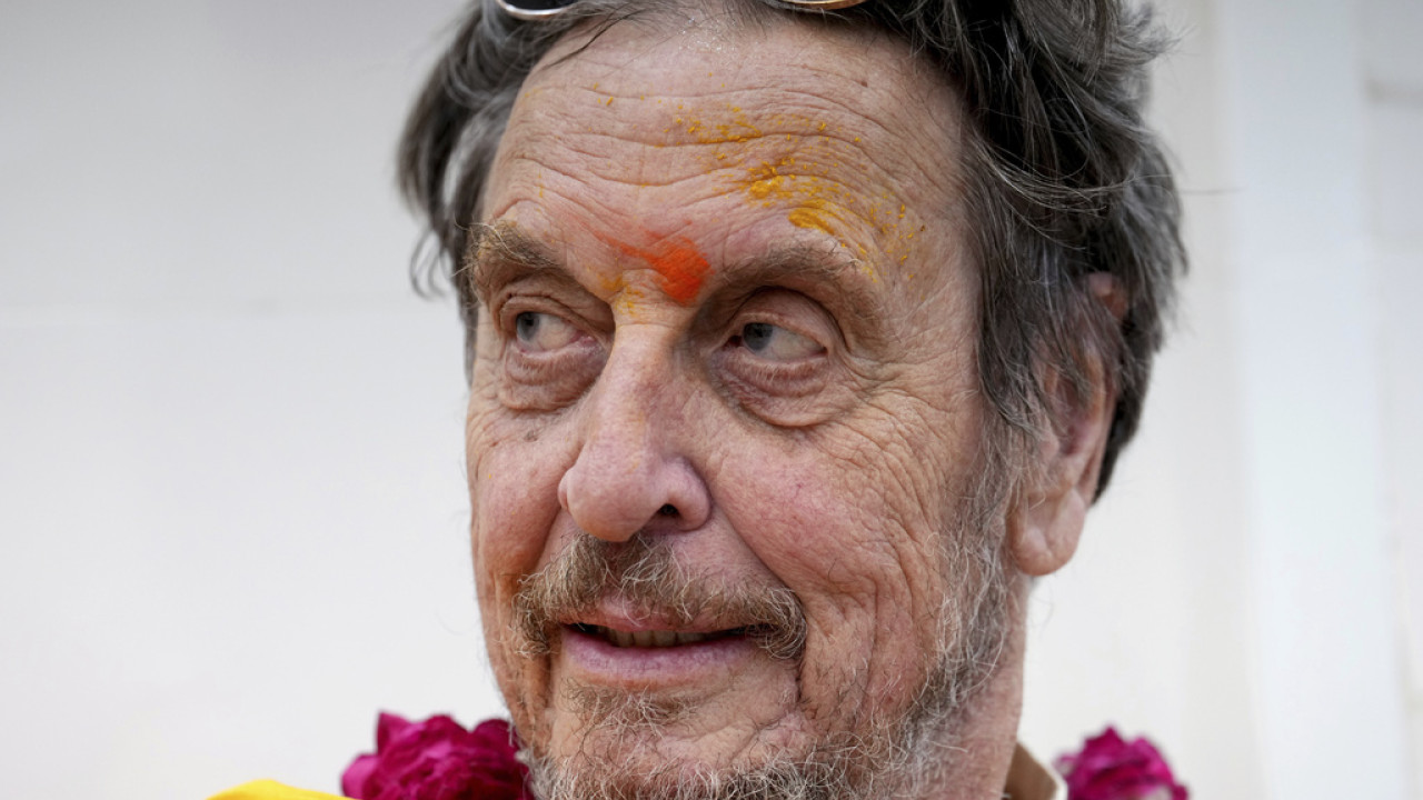 Ο πατέρας του Ίλον Μασκ κατηγορείται από πέντε παιδιά του για σεξουαλική κακοποίηση